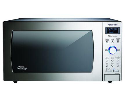 Panasonic (NNSD775S) 1.6 cu. ft. Capacity Countertop Microwave with 12